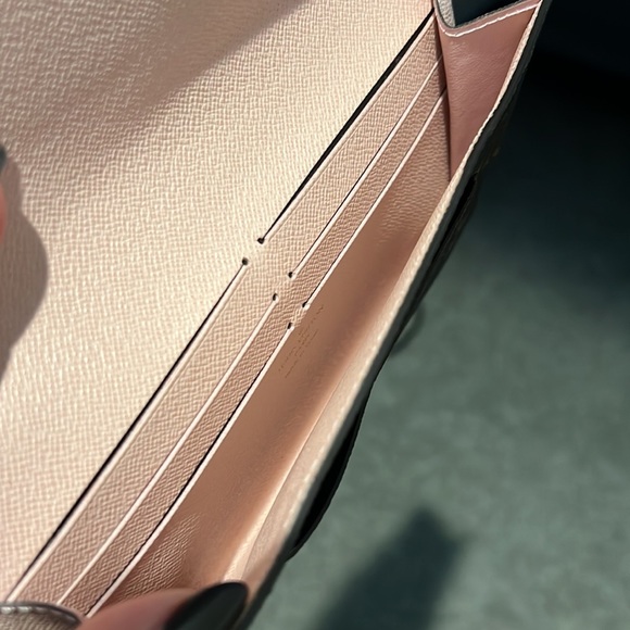 ❌❌SOLD❌❌Louis Vuitton Jeanne Wallet - Picture 13 of 16